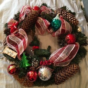 Festive Holiday Wreath with Red and Green Accents